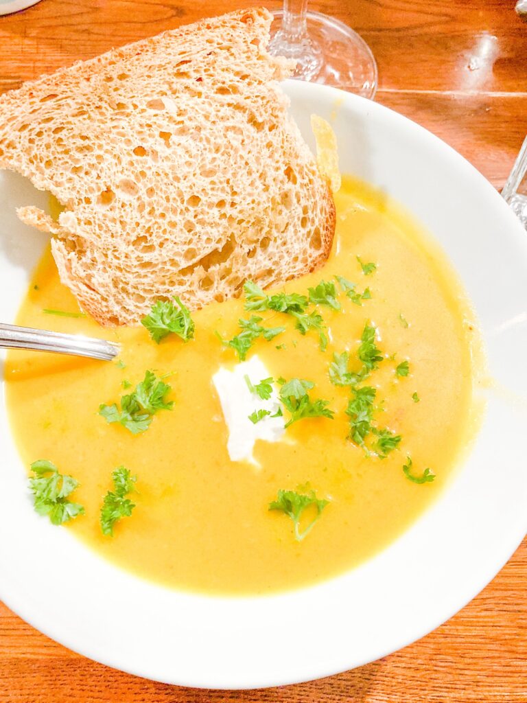 Orange suppe med appelsin og chili